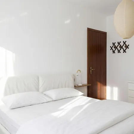 Casa Elena By Interhome Lägenhet Bellano